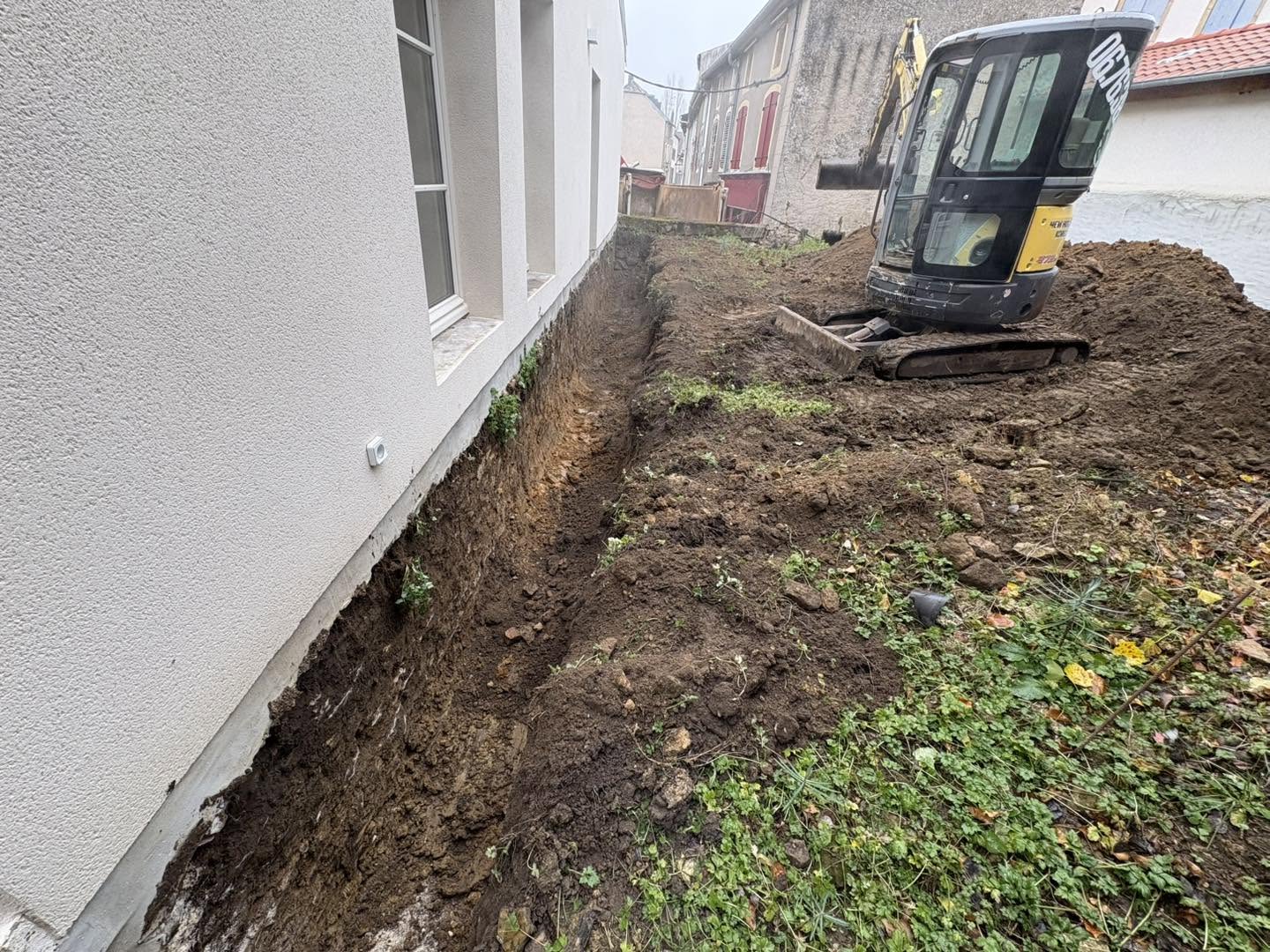 Avant — excavation pour drainage